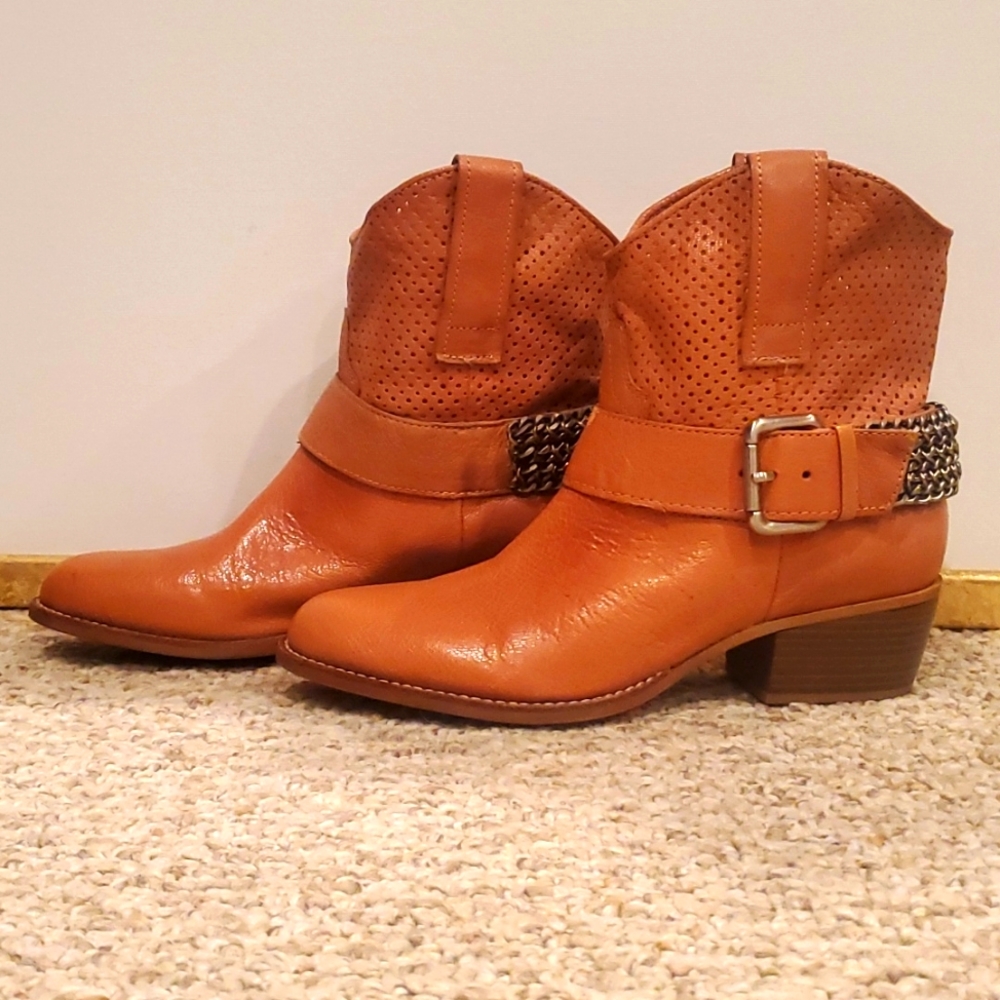 BCBGeneration Leather Boots